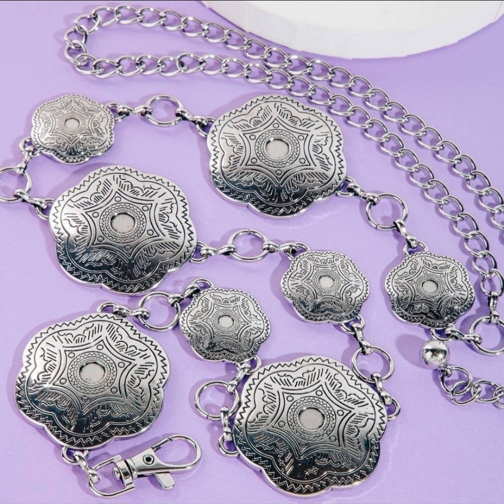 NEW Siver Western Intricate Engraved Western Concho Chain Belt